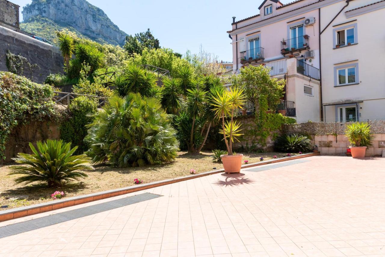 Casa Donna Sonia Villa ปิอาโนดิซอร์เรนโต ภายนอก รูปภาพ