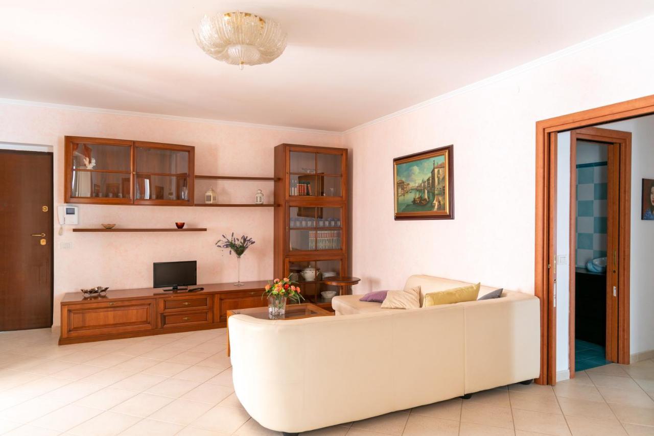 Casa Donna Sonia Villa ปิอาโนดิซอร์เรนโต ภายนอก รูปภาพ