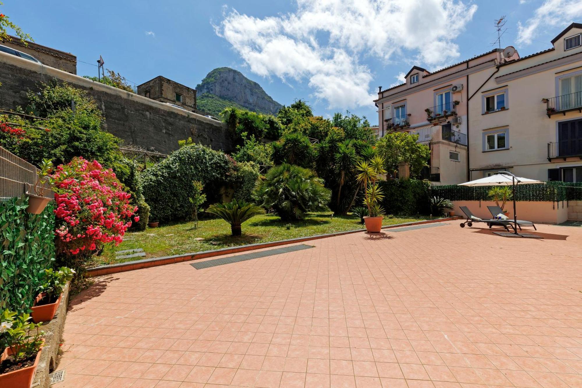 Casa Donna Sonia Villa ปิอาโนดิซอร์เรนโต ภายนอก รูปภาพ